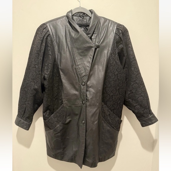Vintage 80s Wilsons Black Leather Jacket Womens Medium Paisley Suede Sleeve Coat - Picture 4 of 9